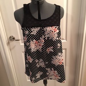 Floral polka dot top